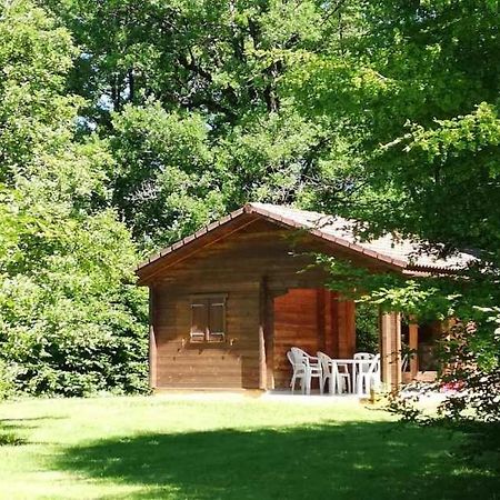 Le Clos Des Chenes Saint-Genies Exterior photo
